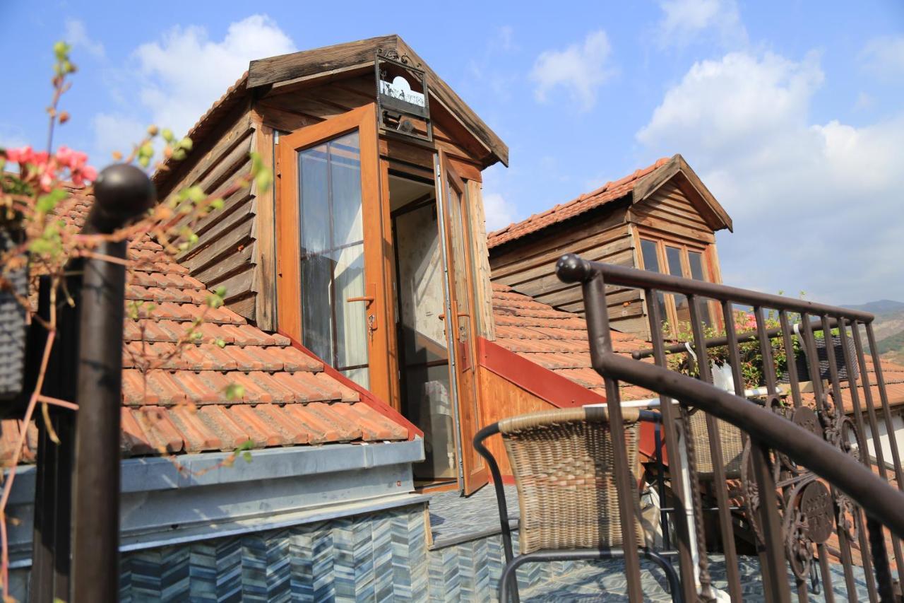 Tatin - Hotel & Cafe In Mtsʼkhetʼa 외부 사진